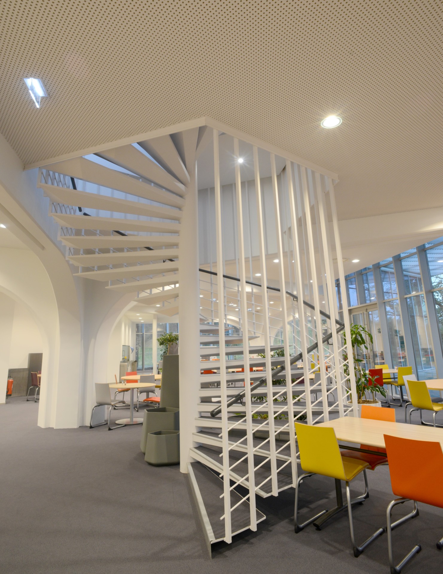 Restaurant Credit Agricole - Ploufragan (22) - Delta Quadril - grande salle -6 - web Restaurant Credit Agricole - Ploufragan (22) - Delta Quadril - grande salle -6 - web