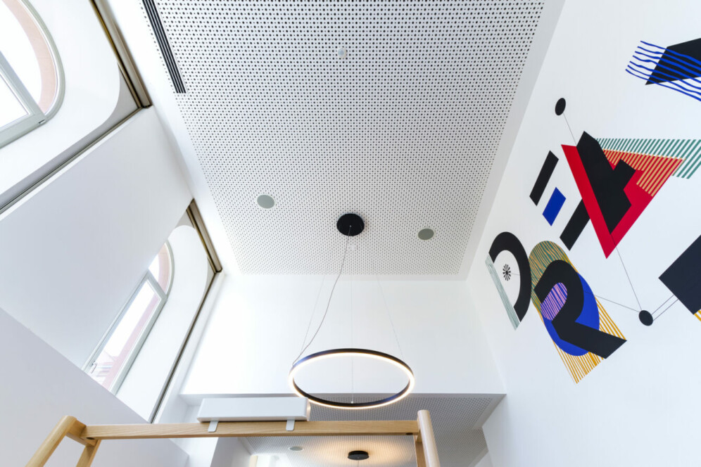 Plafond acoustique Knauf Delta décor alterné plâtre